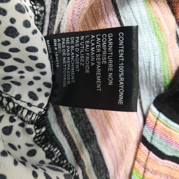 Calessa Boho Floral Embroidered Stripe Tunic Shirt Size 1X Black Pink - Picture 10 of 12